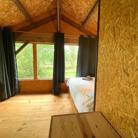 Romantique Avec Jacuzzi Privatif Au Coeur De La Foret